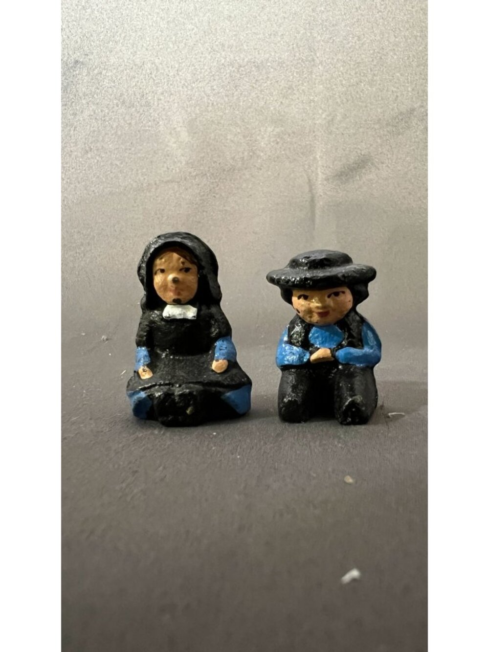 Handcrafted Amish Couple Figurines In Black & Blue Miniature Decor